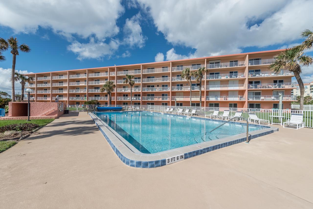 Cocoa Beach Towers Esterno foto